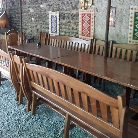 Guest House Gzirishvili Кварели Екстериор снимка