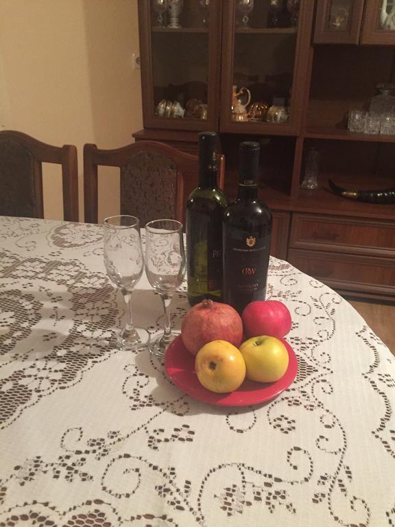 Guest House Gzirishvili Кварели Екстериор снимка
